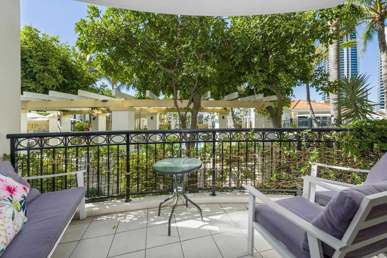 Surfers Paradise Central Chevron Apartment Sleeps 8 - Optimise Bnb Gold Coast